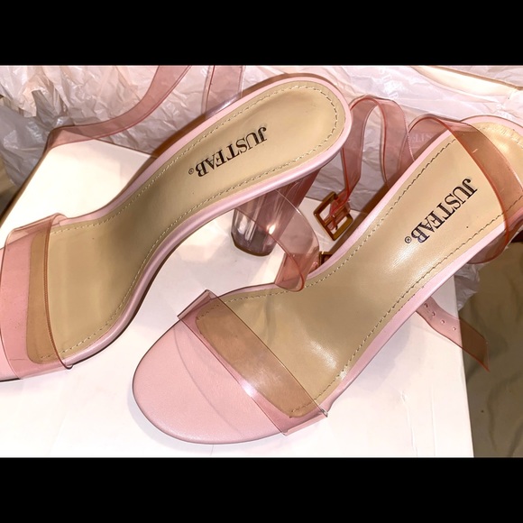 Heels - Picture 3 of 7